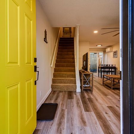 Retreat Near Uo, Autzen Stadium, Amazon Park Eugene Exterior photo